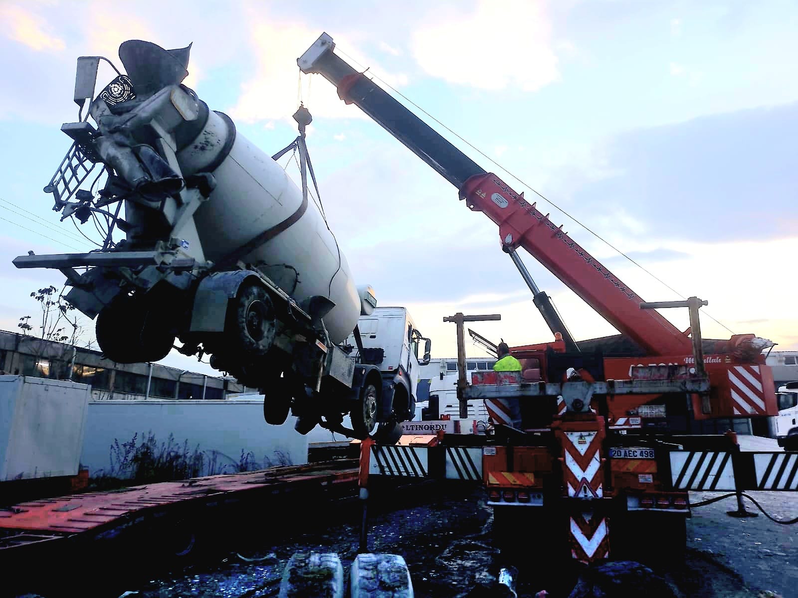 merkezefendi-oto-kurtarma-24-0 (7)